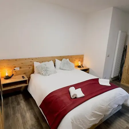 Center * アッレゲ