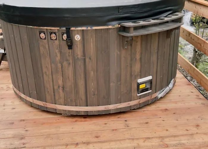 アパート Center *